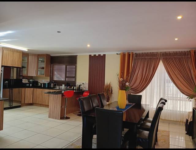 3 BEDROOM HOUSE FOR SALE IN BOSCHDAL